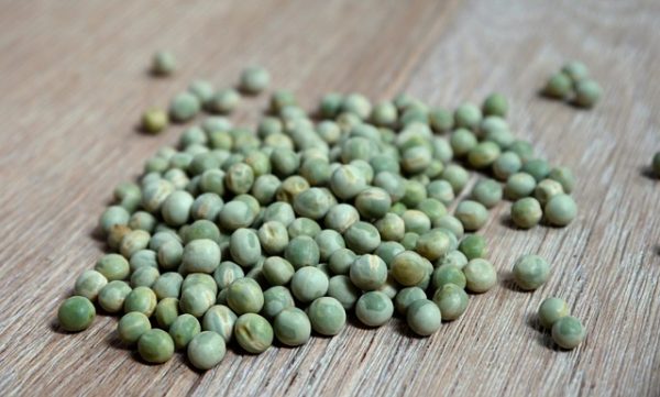 Dried Peas Source of Iron in Vegan Diet
